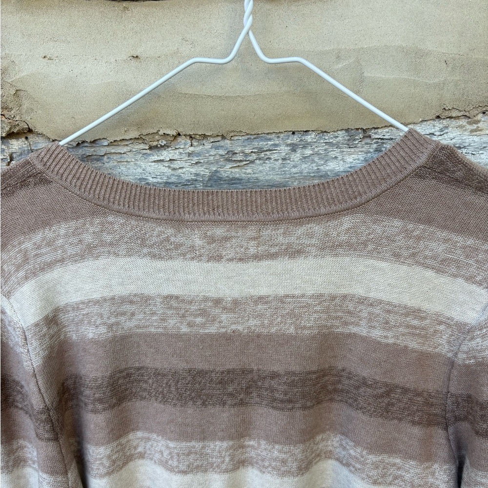 Croft & Barrow Earthy Tones V-Neck Striped Light Sweater Size L NWT - Picture 7 of 8